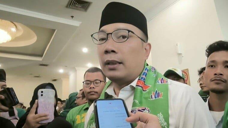 6 Tweet Ridwan Kamil yang Sindir Warga Jakarta yang Diviralkan Kembali!