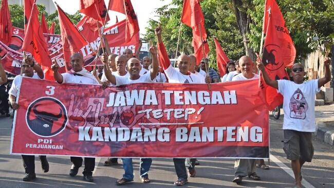 Gibran Dampingi Ahmad Luthfi-Taj Yasin Daftar di KPU Jateng