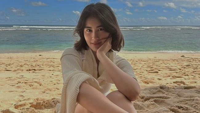 7 Potret Ratu Ghefira, Putri Airin Rachmi Diany yang Cantik dan Pintar