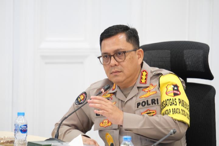 Dua Polisi di Padang Rampok Mobil Pengantar Uang, Bawa Kabur Rp 5,6 Miliar