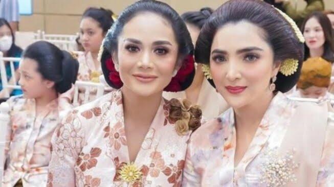 Ashanty Toyor Kepala Kris Dayanti, Auto Banjir Hujatan Netizen: Gak Sopan!