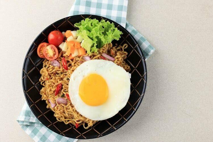 Wow! RI Juara 2 Negara Pengkonsumsi Mie Instan Terbanyak di Dunia, India Peringkat 3