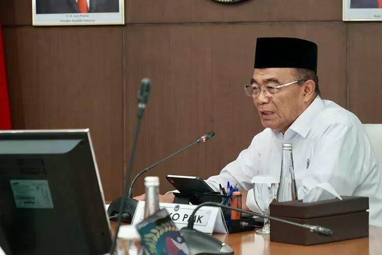 Banyak Kelas Menengah Turun Kelas, Menko PMK: Yang Penting Tak Sampai Miskin!