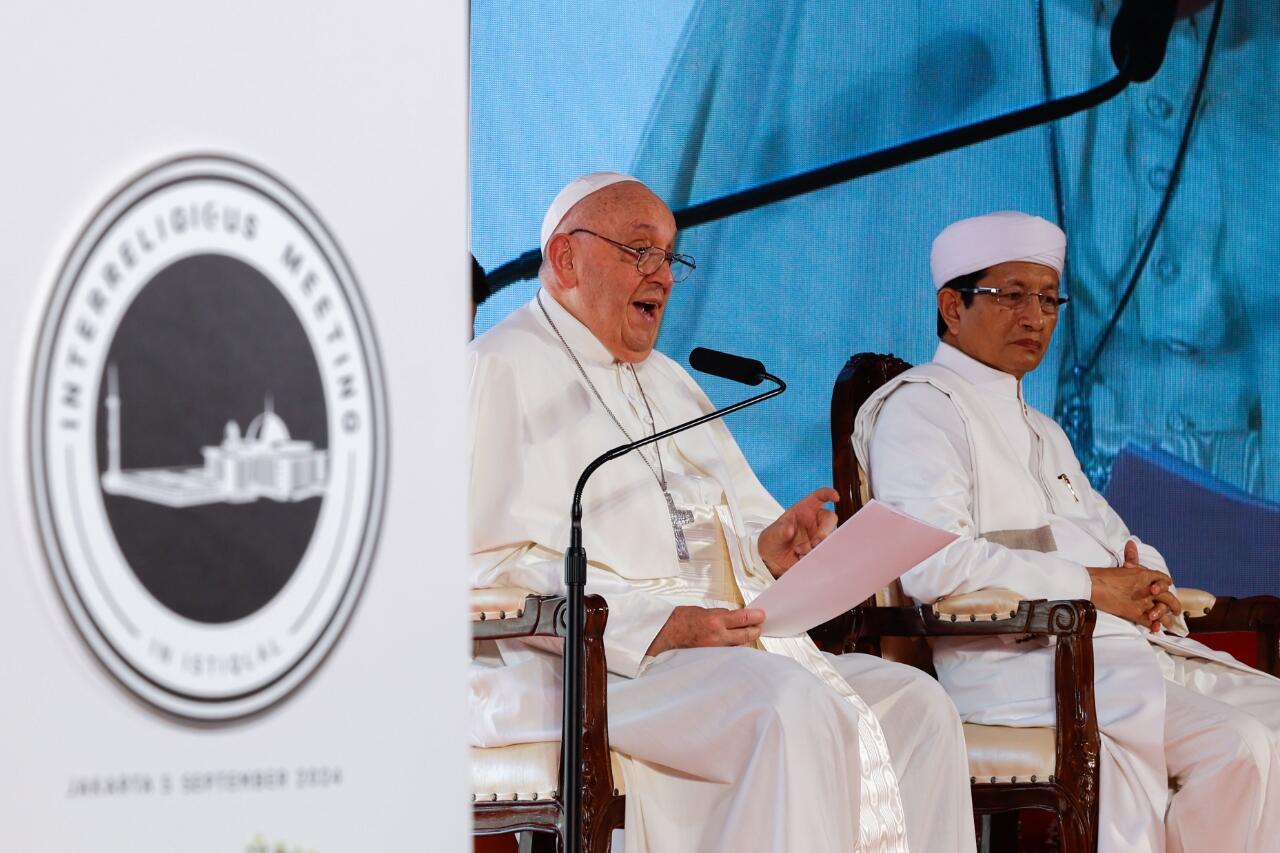of friendship' linking Jakarta mosque, cathedral
