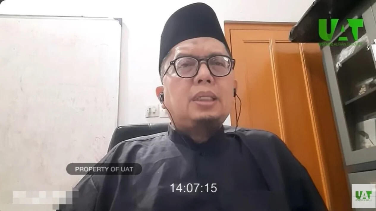 Heboh Video Ustaz Alfian Tanjung Minta Paus Fransiskus Dideportasi