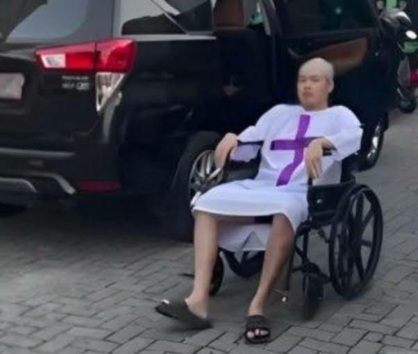 Bikin Parodi Paus Fransiskus, Youtuber Winson Reynaldi Dihujat Netizen!