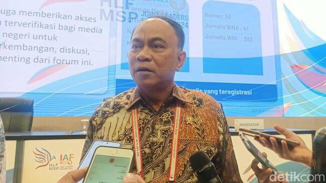 Menkominfo Budi Arie Pastikan Akun Kaskus 'Fufufafa' Bukan Milik Gibran