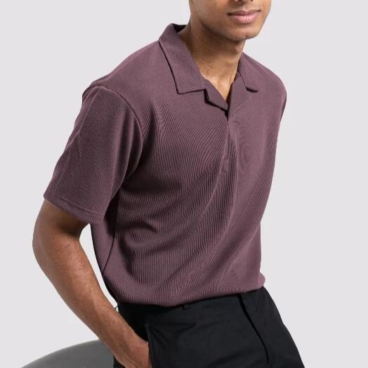 Cakep Gan! 6 Kaos Polo Ini Bisa Bikin Lu Makin Cool