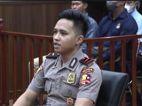 Bharada E Terpantau Kembali Bertugas sebagai Polisi di Stadion GBK saat INA vs AUS!