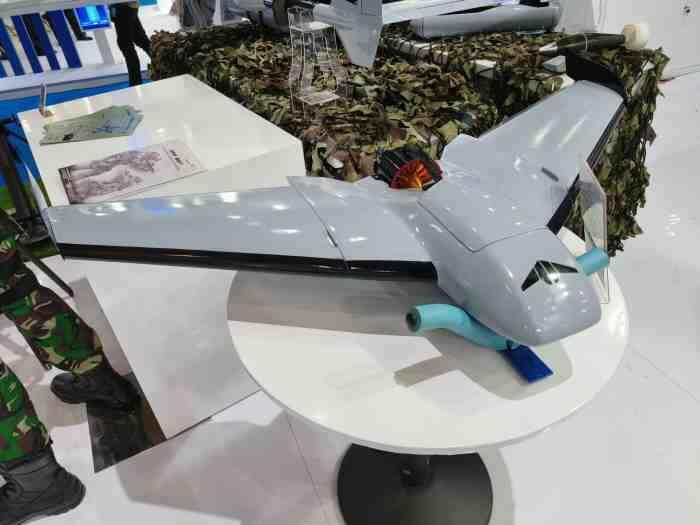 Salah Alamat | Drone Buatan Pindad Jatuh di Pelataran Gedung Menara Danareksa