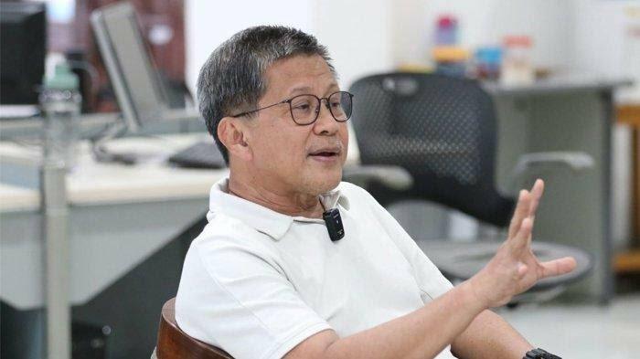 Tuntaskan! Gibran Tantang Rocky Gerung Buktikan Dugaan Dirinya Terima Setoran Menteri