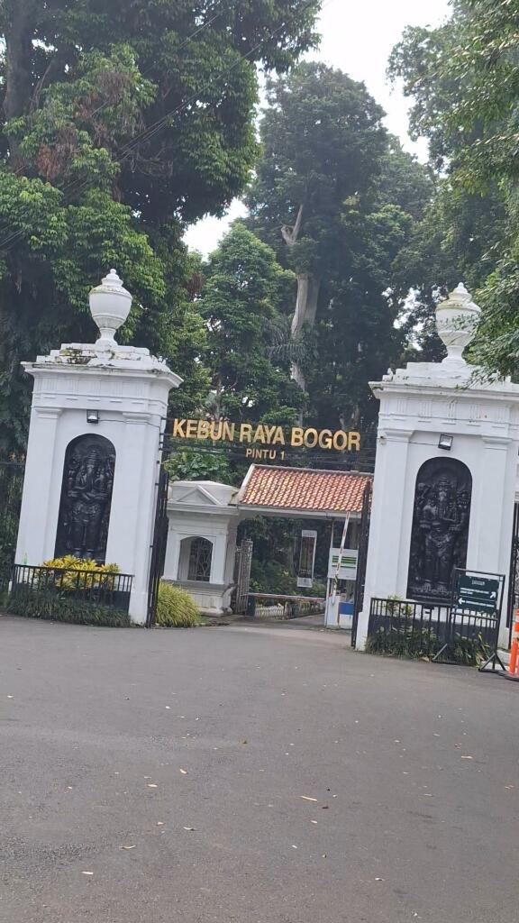 Petualangan Spontan ke Kebun Raya Bogor