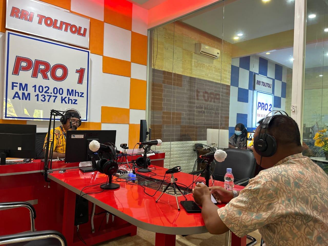 Pentingnya Investasi Pendidikan di Lapas Tolitoli, Kalapas Menjadi Narasumber di RRI