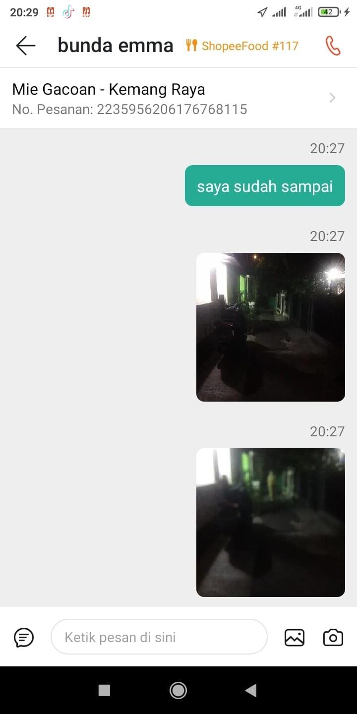 Penampakan lontong