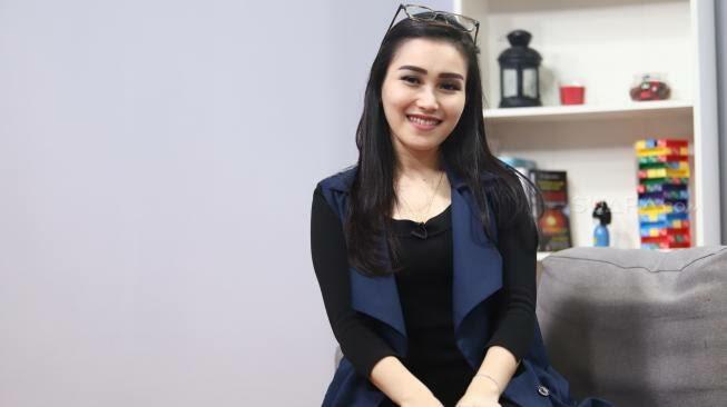 Ayu Ting Ting Rilis Singel Baru 'Jangan Ya Dek', Bakal Booming seperti Alamat Palsu?