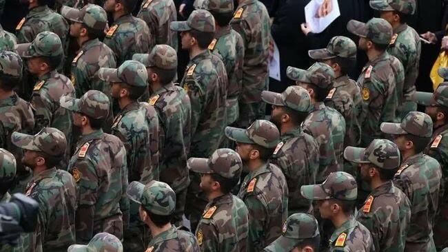 Operasi Besar-besaran! Iran Larang Perangkat Komunikasi usai Geger Pager Hizbullah