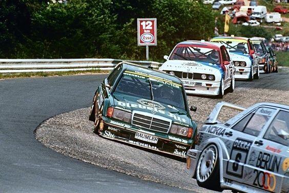 Era Keemasan DTM: Mercedes 190 Evo vs BMW M3 E30