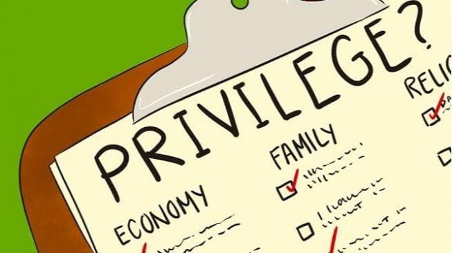 Tinggal sama orang tua adalah privilege