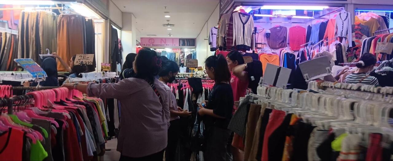 Komunitas Thrifting Desak Kemendag Untuk Bebaskan Penjualan Pakaian Impor Bekas