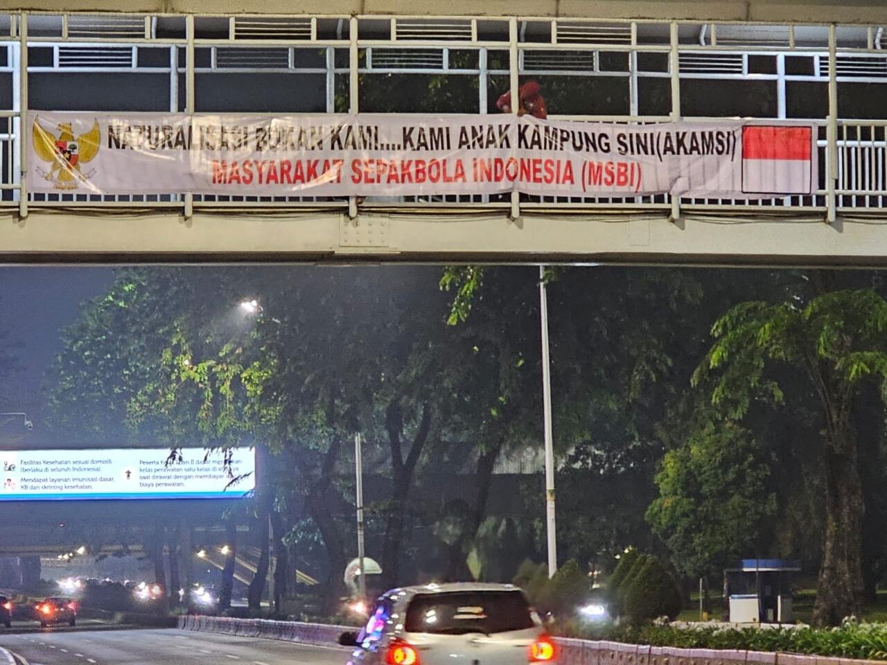 Tolak Naturalisasi