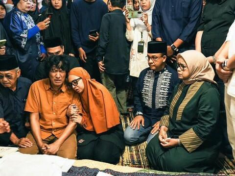 Salam Terakhir! Istri Tercinta Musisi Ikang Fawzi Tutup Usia, Lagunya Kembali Viral