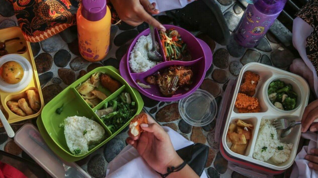 Indonesia Sehat dan Beriman! Prabowo Kemungkinan Tambah Anggaran Makan Bergizi Gratis