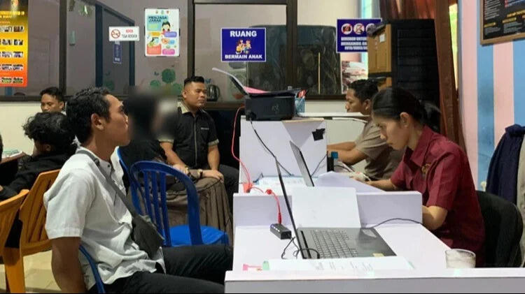 Heboh Kasus Lesbian Ustazah dan Santriwati di Ponpes Berujung Kekerasan