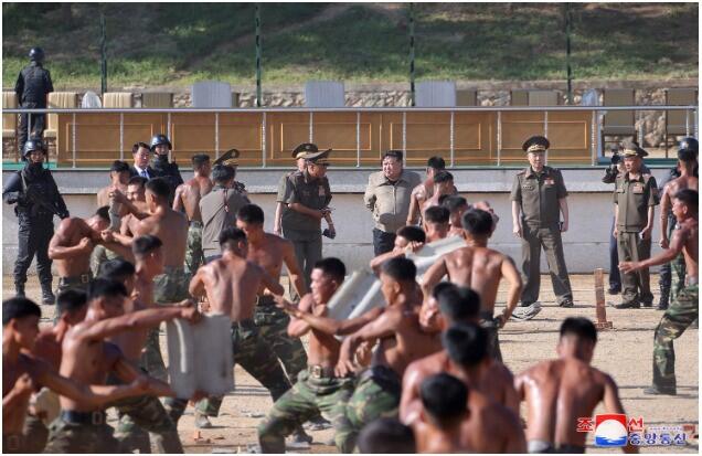Bukan Hanya Omon-Omon, Kim Jong Un Kirim 12 Ribu Pasukan untuk Bertempur di Ukraina