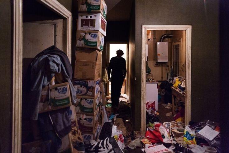 Mengenal Hoarding Disorder: Ketika Menyimpan Barang Menjadi Gangguan