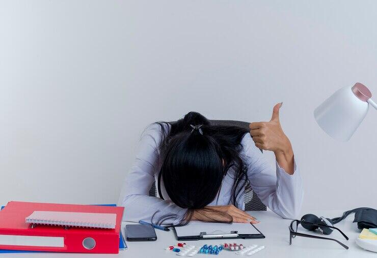 Tips Mudah Kontrol Gula Darah di Saat Kerjaan Lagi Banyak-banyaknya!