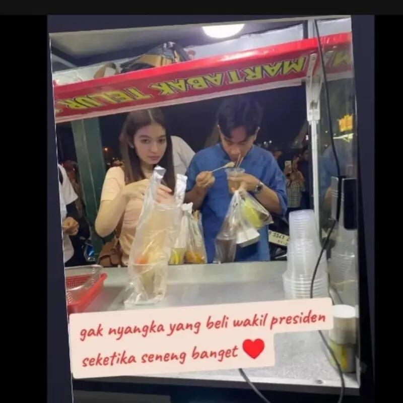 Sudah Jadi Wakil Presiden, Beredar Foto Gibran Jajan Telur Gulung Bareng Selvi