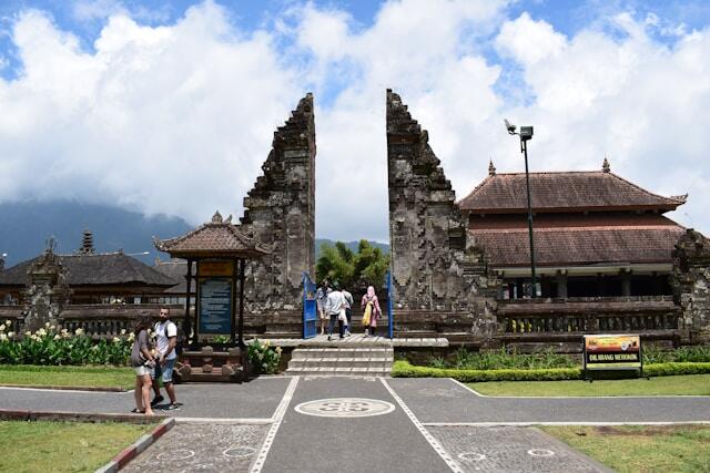 CANDI KUNING BEDUGUL - SPOT KEREN YANG WAJIB LO KUNJUNGIN DI BALI GAN!
