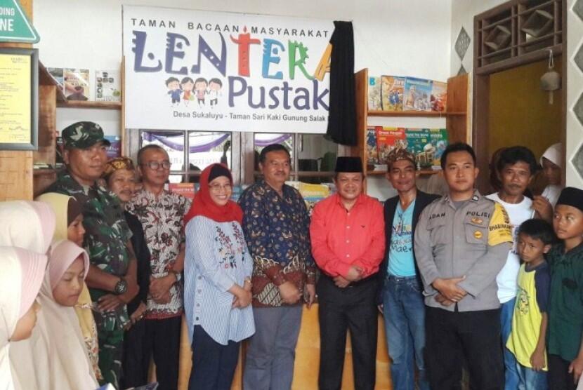 Catatan Literasi, Pertempuran di Taman Bacaan Tidak Akan Pernah Usai