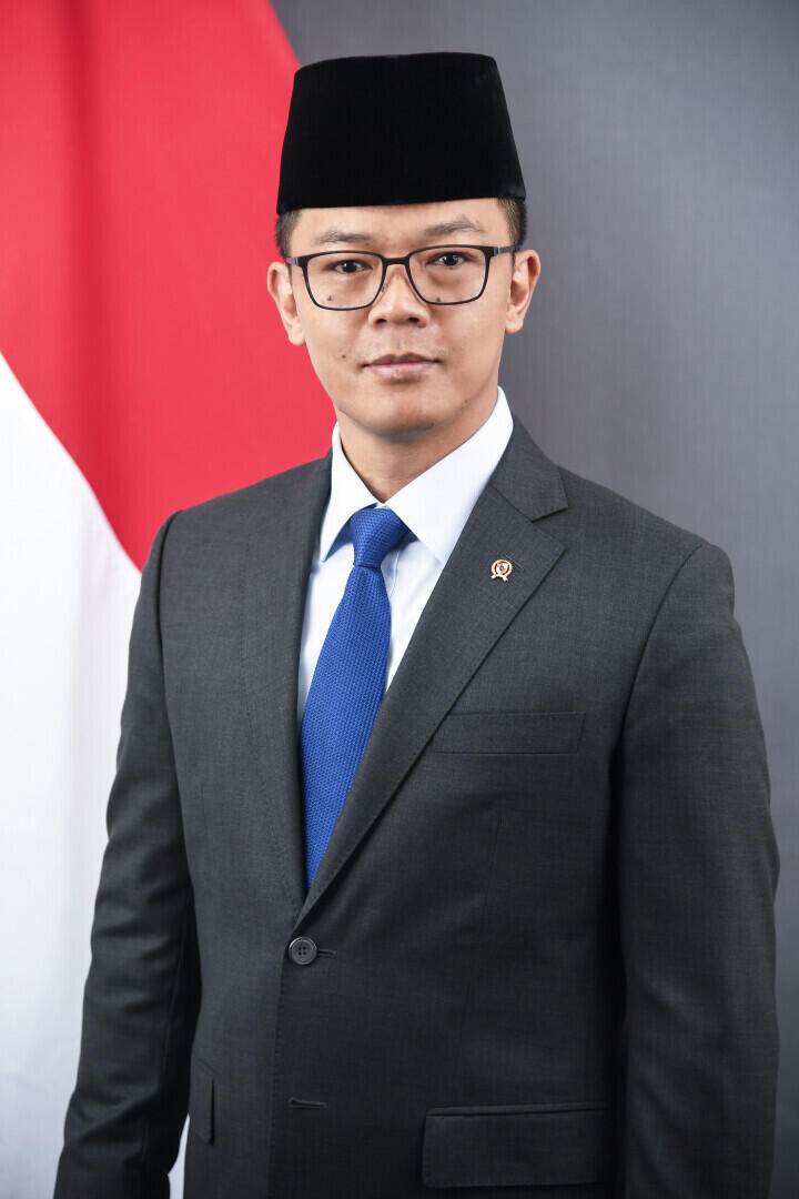 fans menlu SUGIONO