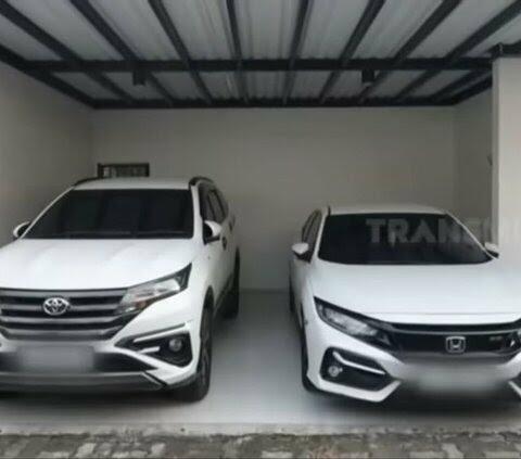 Arafah Rianti Dilabrak Tetangga gegara Punya 3 Mobil, Wajarkah Gansist?