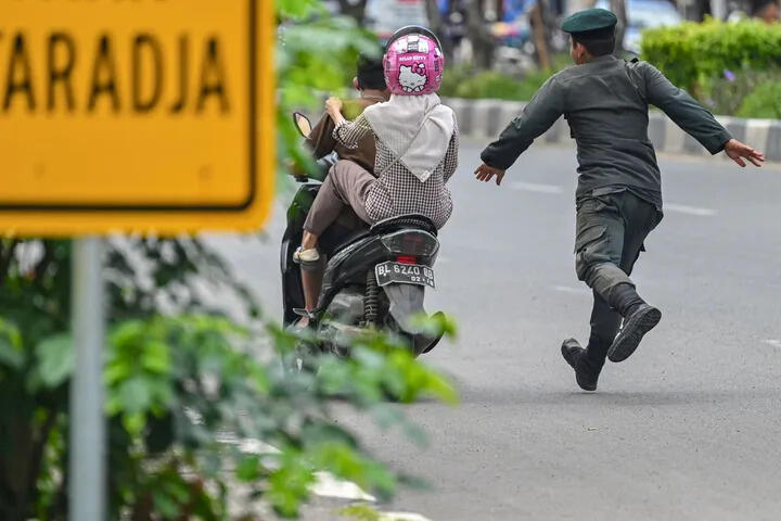 Polisi Syariat Gelar Razia di Aceh, Berbaju Ketat dan Bercelana Pendek Diamankan