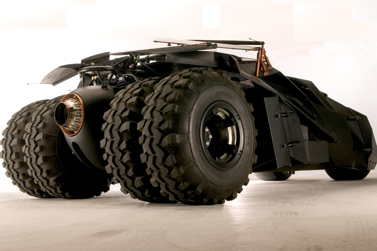 Warner Bros Jual Batmobile Seharga Rp 47,1 Miliar