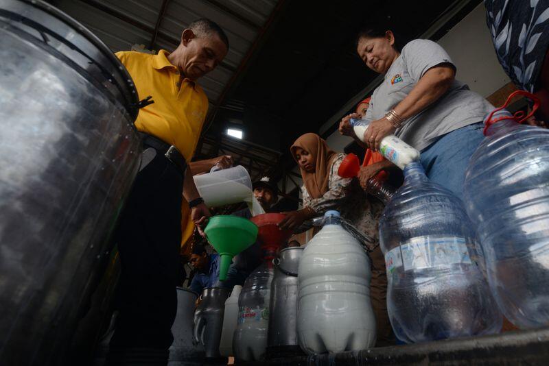 DPR Kritik Rencana Impor 2 Juta Sapi Perah di Tengah Serapan Lokal Rendah