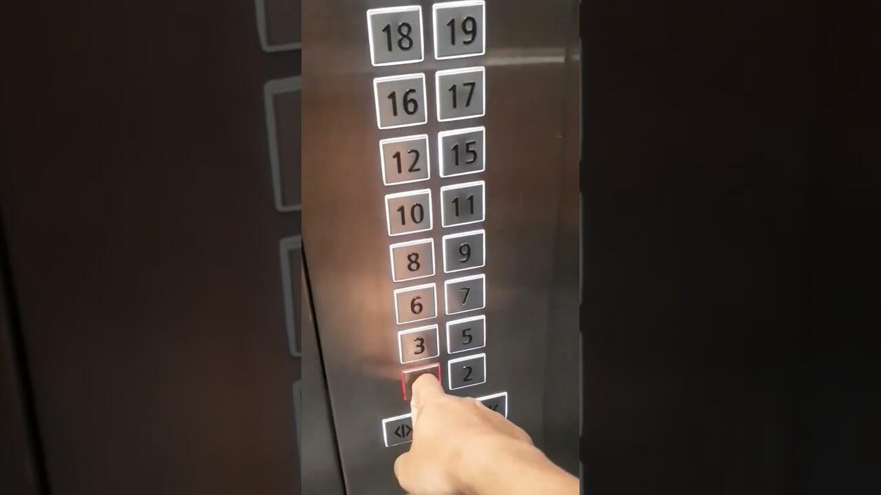Ngapain Aja Sih, Kalo Lagi di Lift