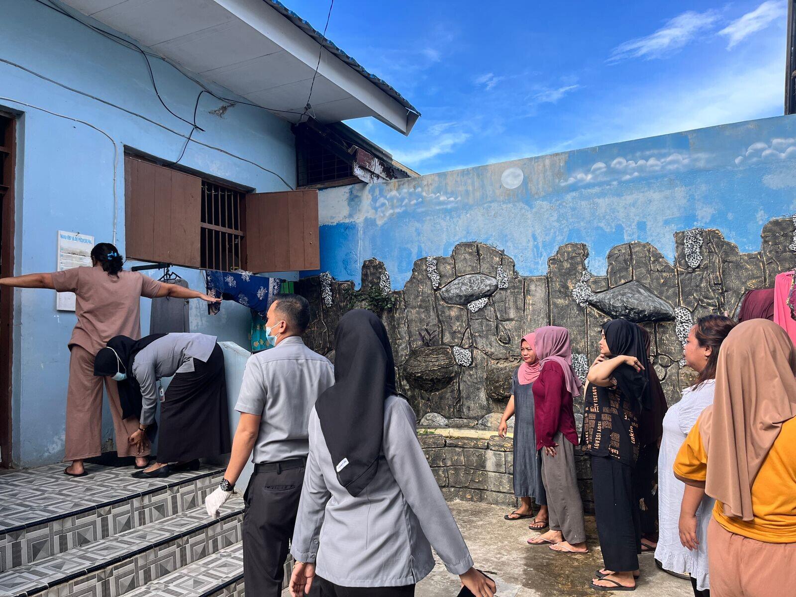 Lapas Tolitoli Laksanakan Razia Blok Hunian dan Pemeriksaan Test Urin WBP