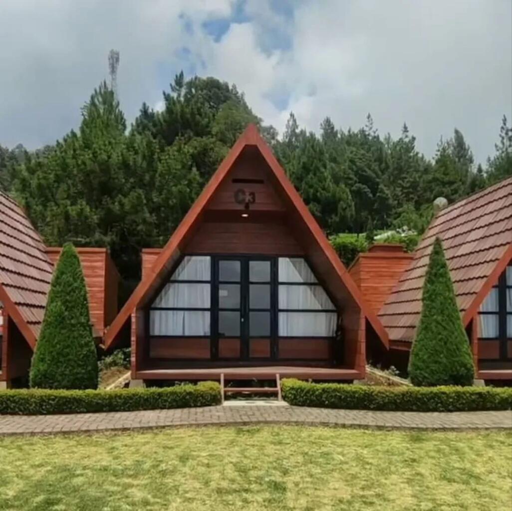 7 Potret Villa Cemara Pondok Panorama, Umbul Sidomukti. Wajib Coba!