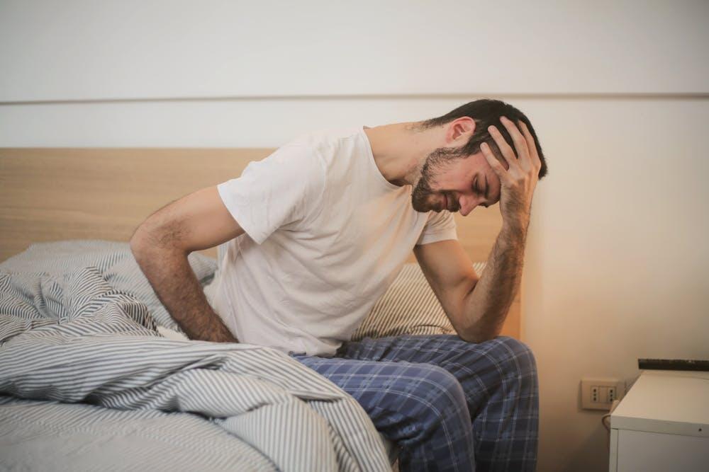 Makanan yang Direkomendasikan Saat Minum Alkohol Agar Tidak Hangover
