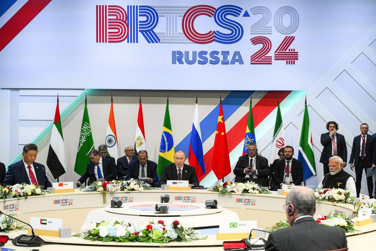 Kebangkitan BRICS: Bagaimana China dan India Menggoyang Hegemoni Barat?