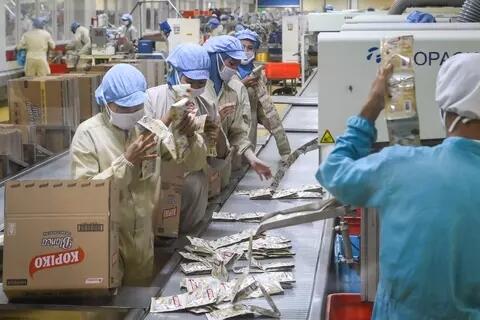 Pengusaha Sebut akan Terjadi Badai PHK Imbas Kenaikan Upah Minimum 2025