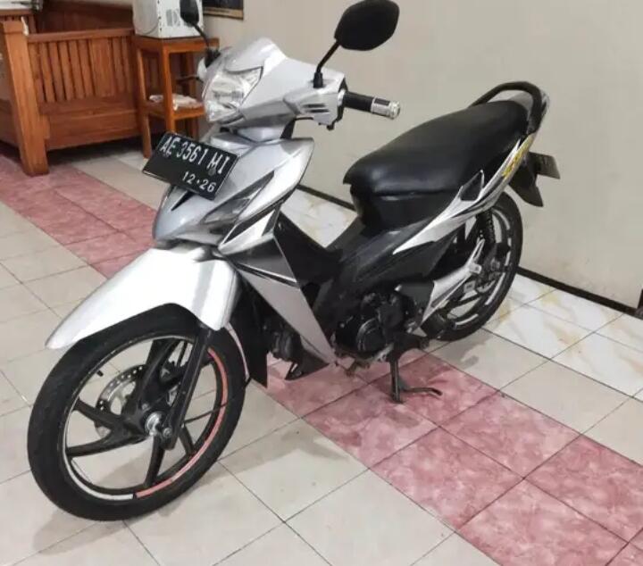 Mengapa Honda Revo Dijuluki Motor Koperasi ?