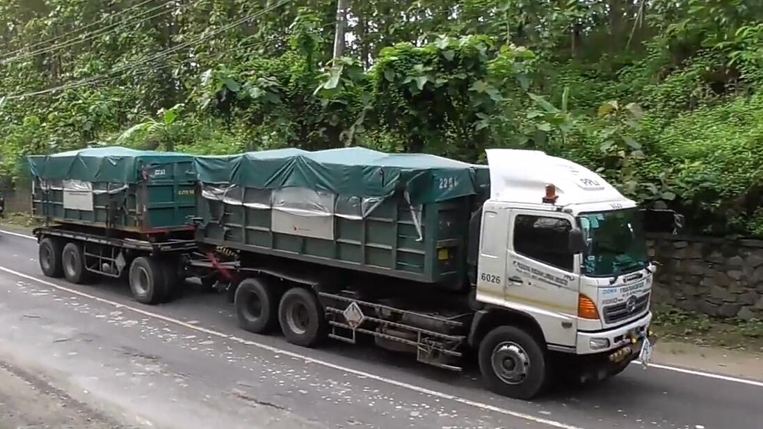 Mengapa Truk Gandeng Tidak Populer di Luar Pulau Jawa ?