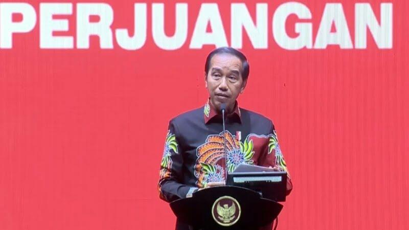 Heboh! PDIP Pecat 27 Kadernya, Beberapa Nama Antara Lain: Jokowi, Gibran, Bobby!
