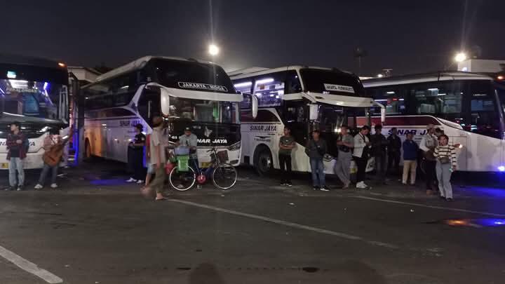 Ambisi Gila Sinar Jaya, Ingin Jadi Raja Bus di Pulau Jawa