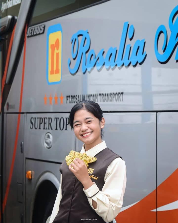 Setiap Tahun Rilis Bus Baru, Ambisi Gila Rosalia Indah Menjadi Ratu Bus di Pulau Jawa