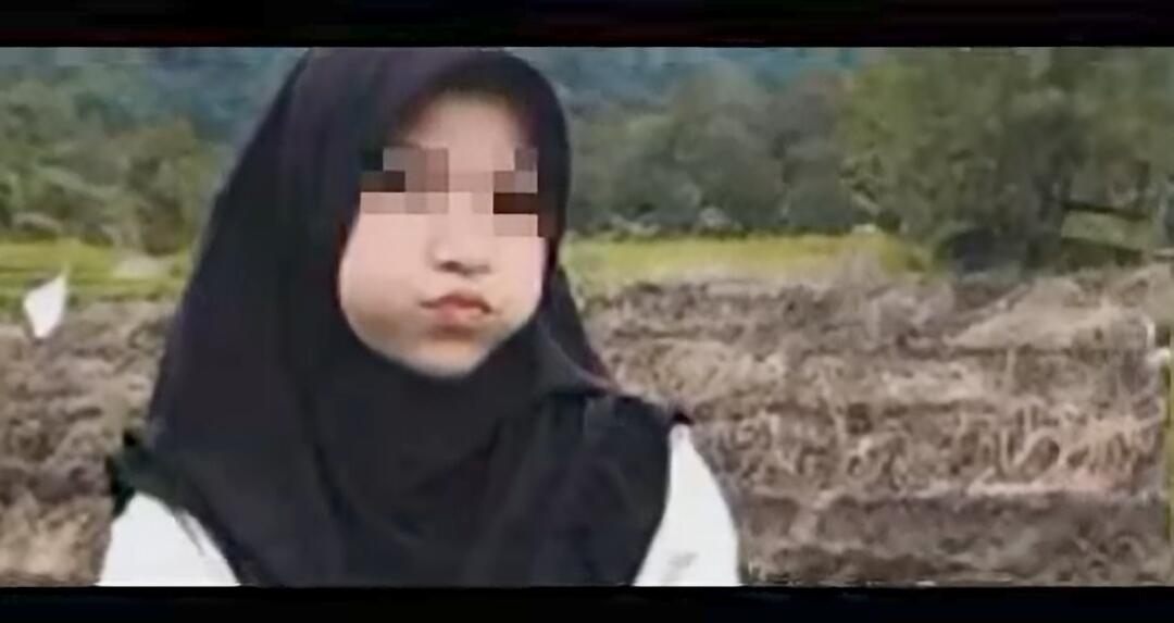 Ada Apa Dengan Makam Nia Kurnia Sari?